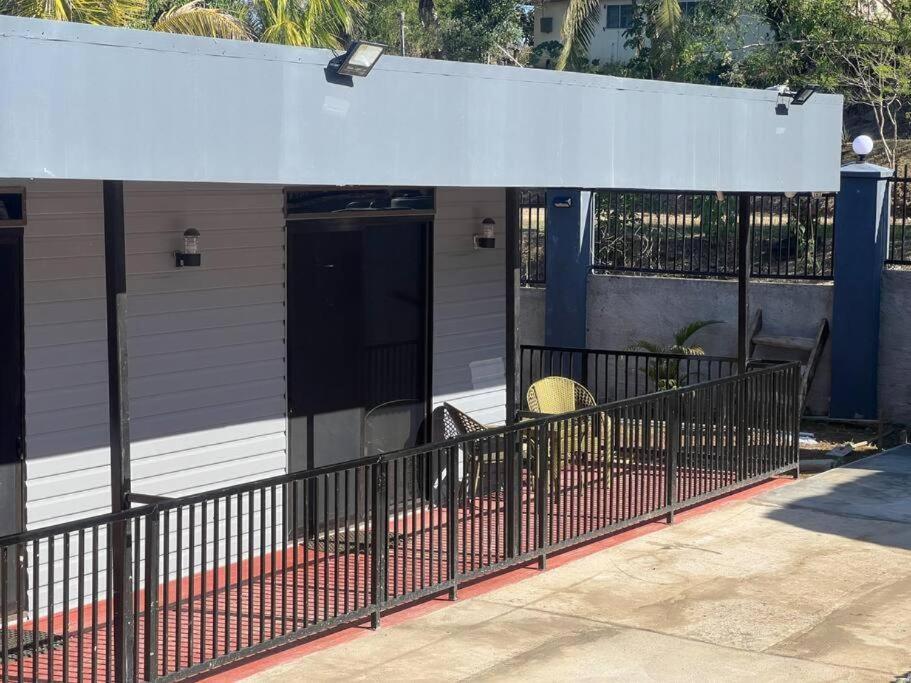 SUNRISE - Deluxe Master Bedroom - 5