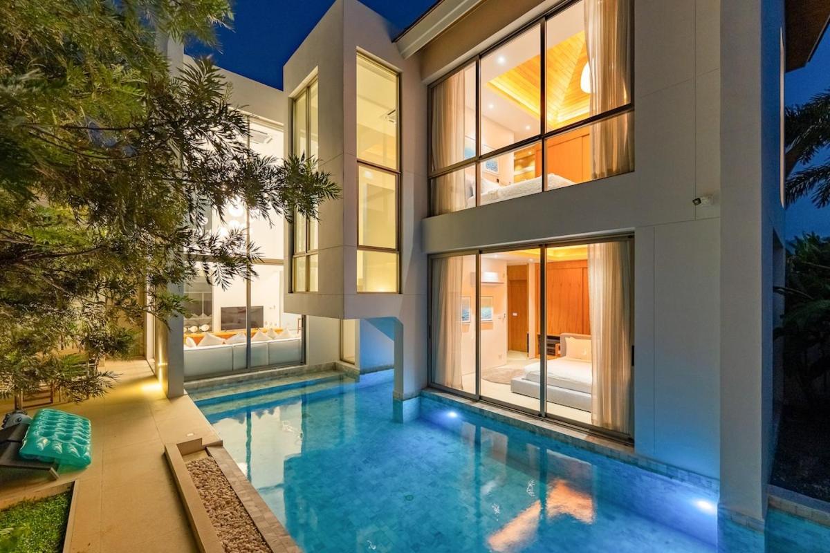 V183 Lux Pride Villas 3BR Private Pool Retreat - 4