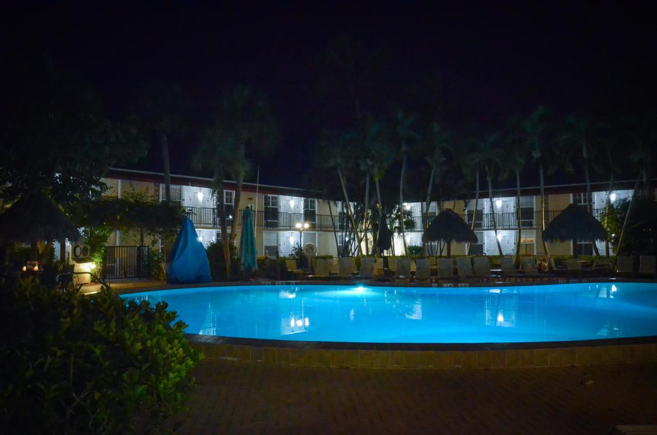 Gulfstream Motor Inn — photo 11