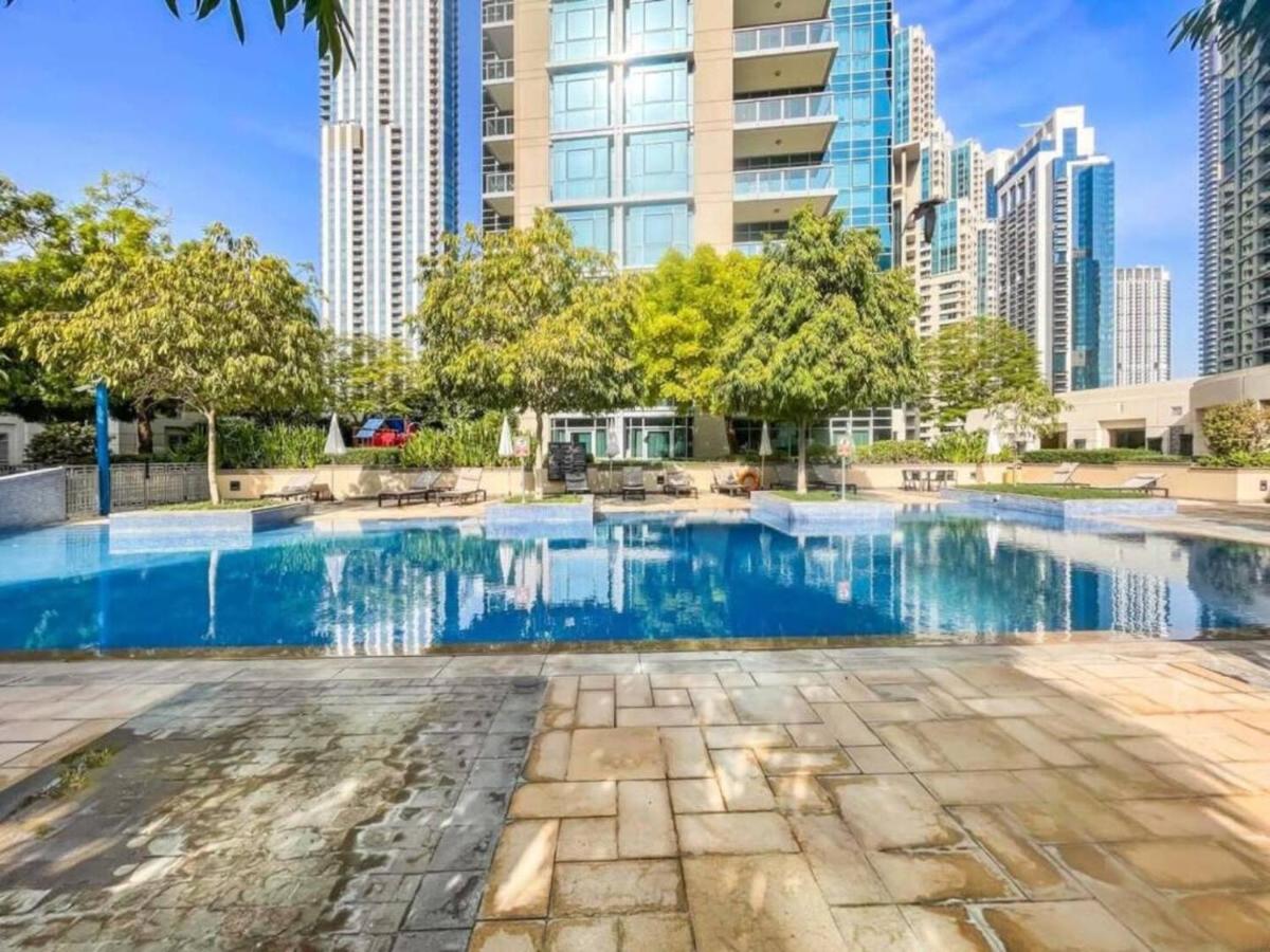 Prime Downtown 2BR Retreat - 4