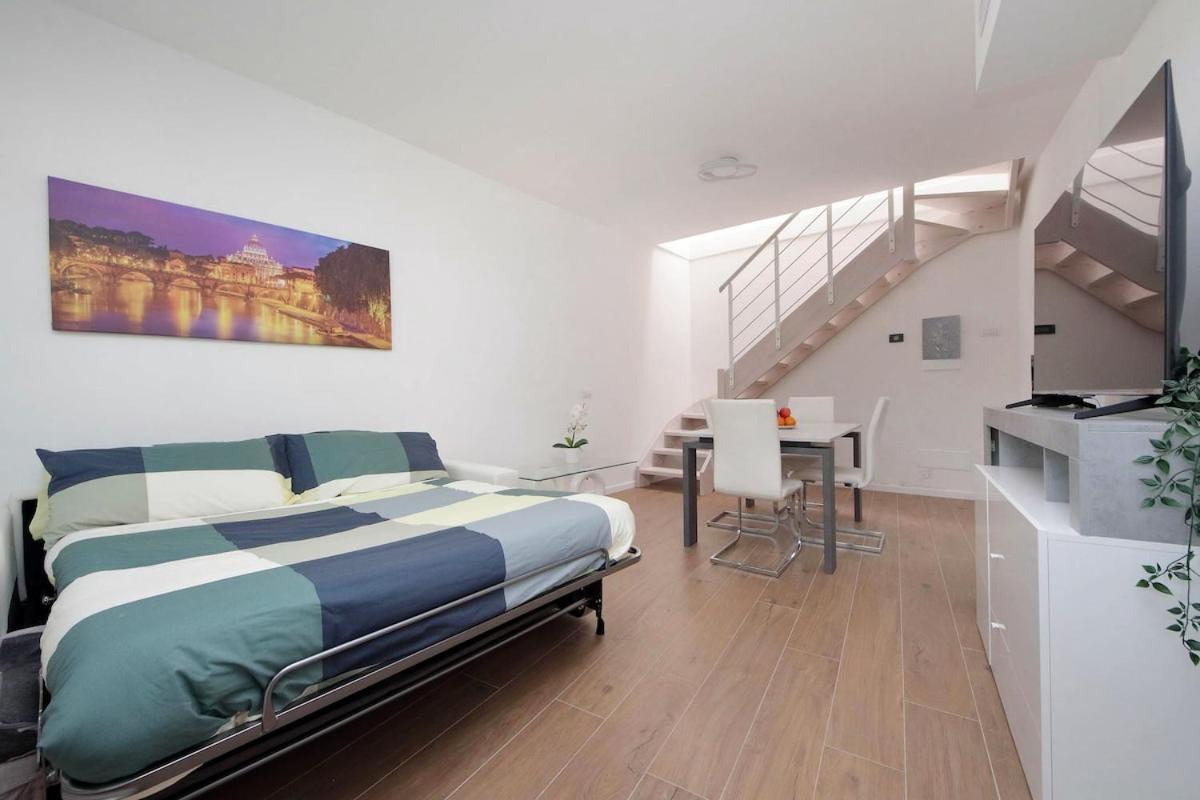 Sabelli 1 Villa Indipendente nel Cuore di Roma - 2