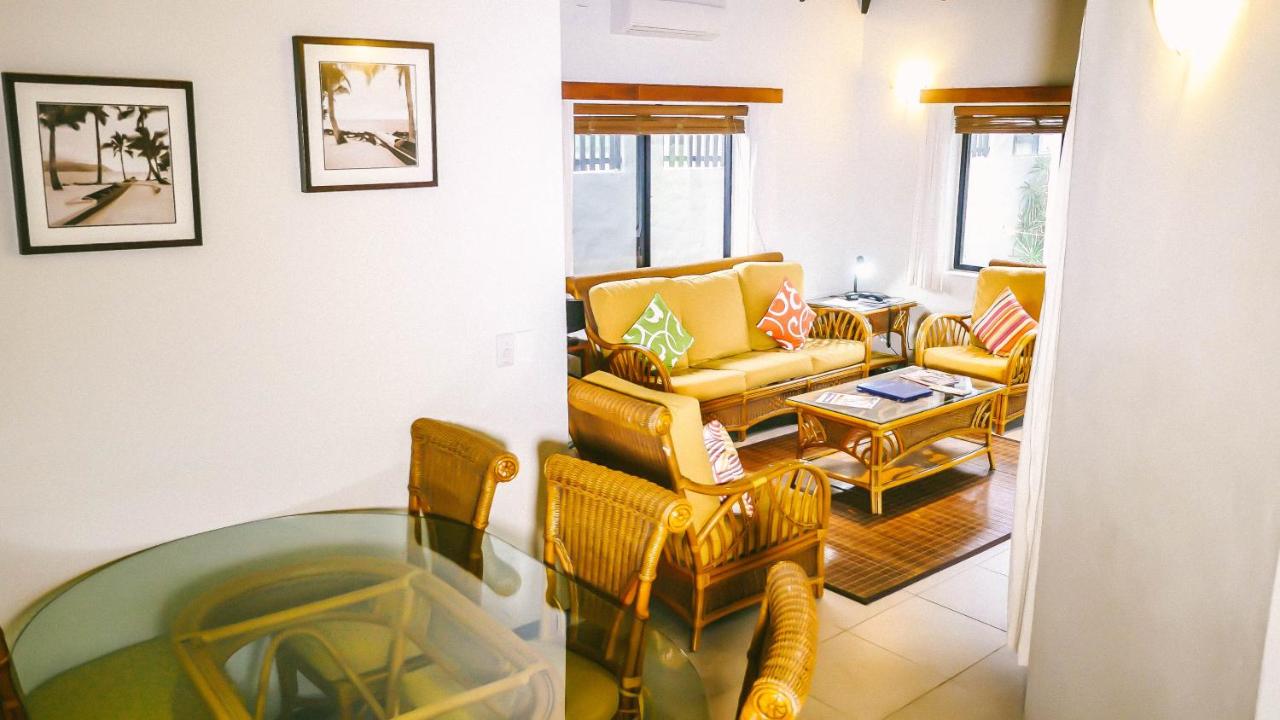 Muri Beach Resort photo