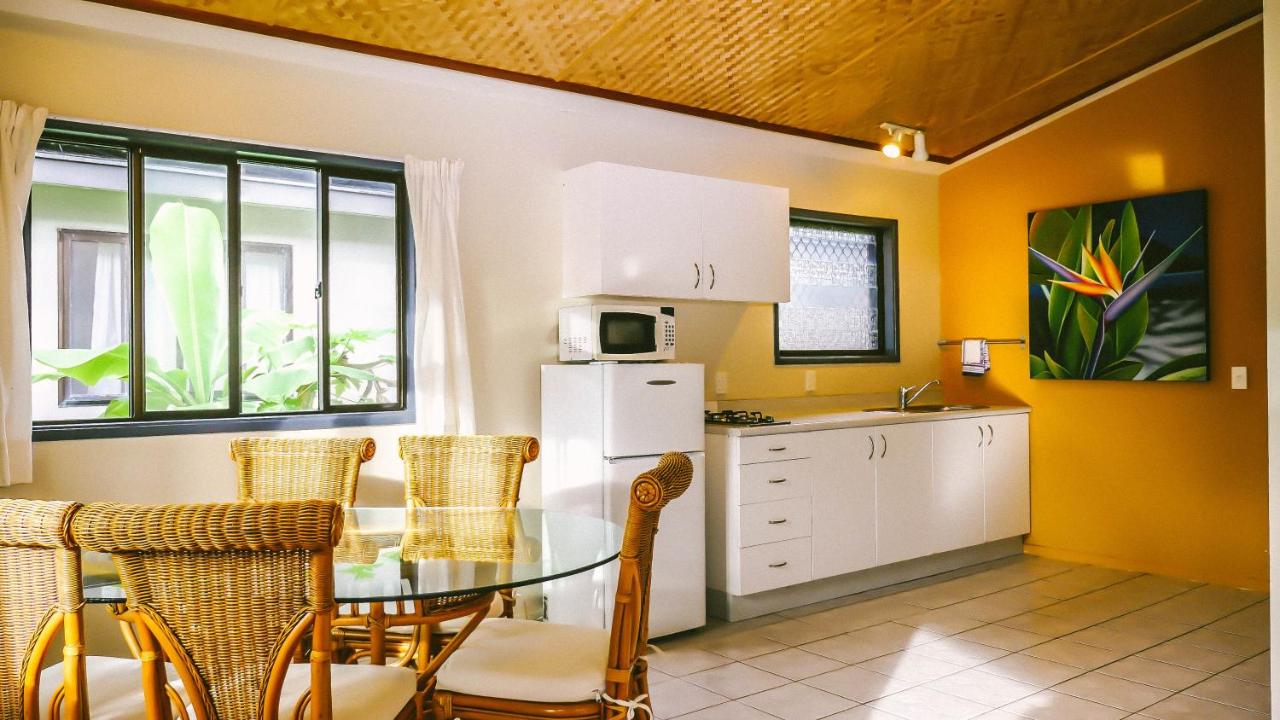 Muri Beach Resort photo