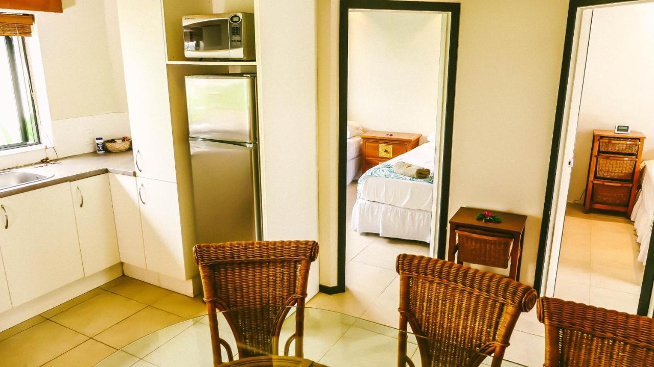 Muri Beach Resort photo