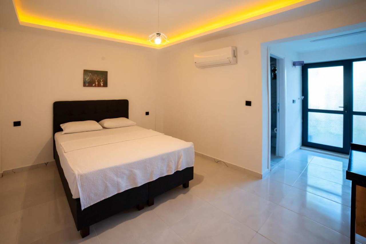 Standart Çift Kişilik Oda - Verandalı