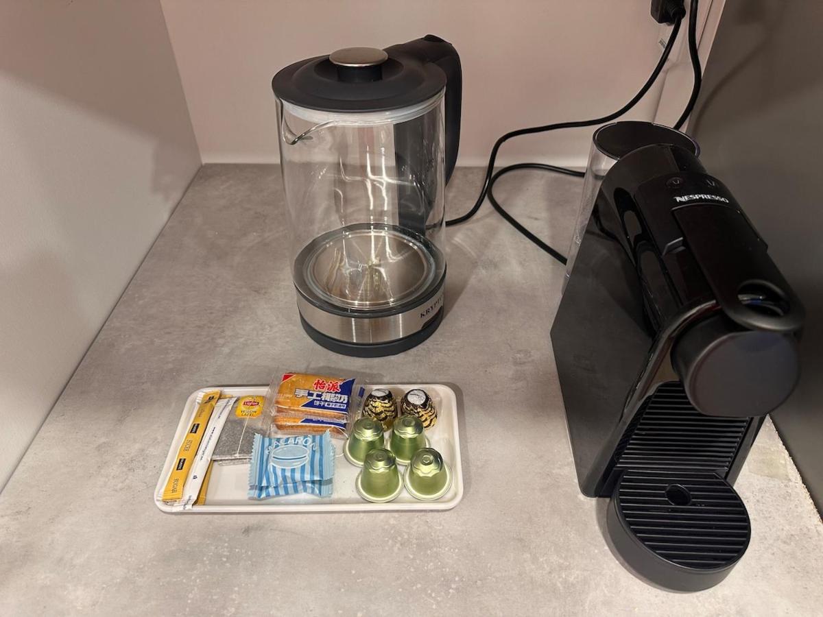 Cozy Studio Apartment - 4