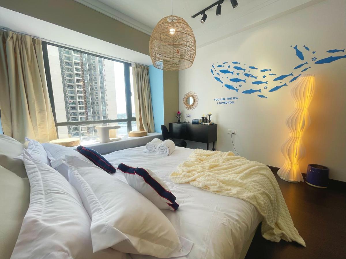 RNF Princess Cove by Short Escape - 2