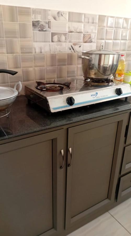 Cheerful 1 bed vacation home with tours & facilities - 3