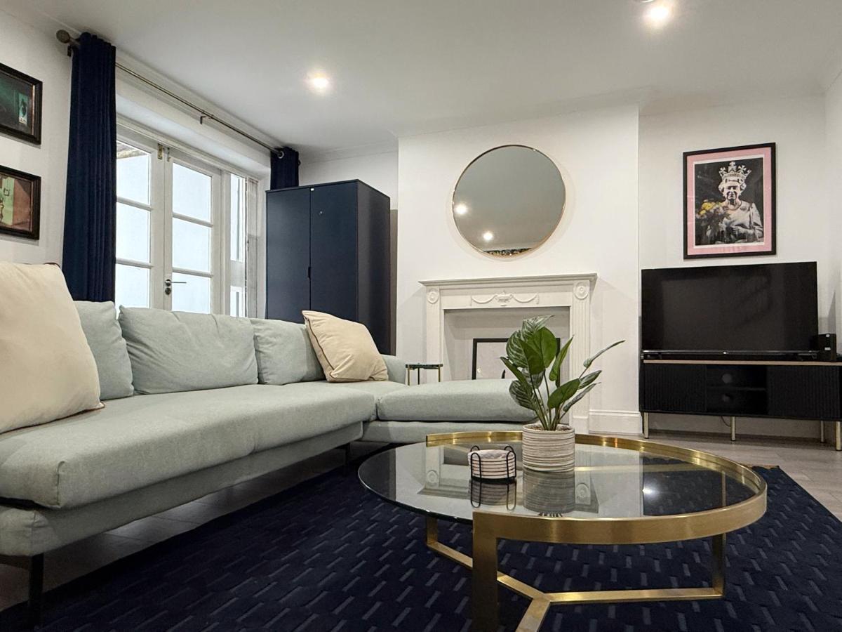 Parker's 2 bedroom apartment in Notting Hill - 5