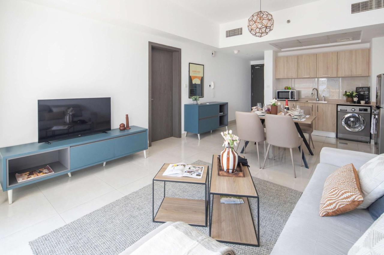 Frank Poretr - AG Tower - 3