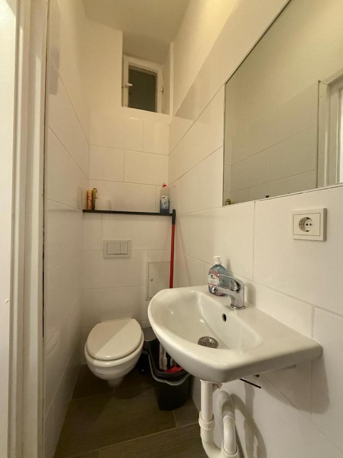 Beautiful apartment in Berlin8 - 3