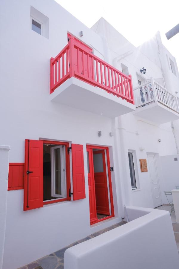 Mykonian Living The Lakka Residence