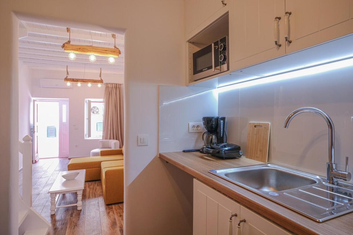 Mykonian Living The Lakka Residence - 3