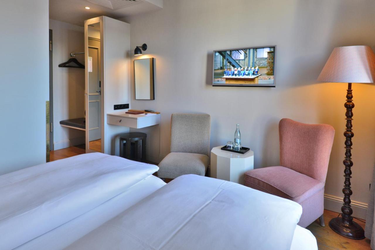 Monbijou Hotel - 2
