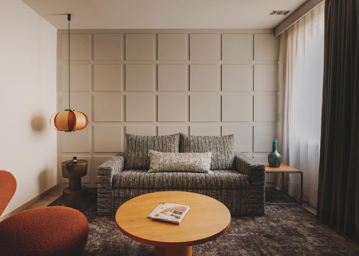 Catalonia Boulevard - 5