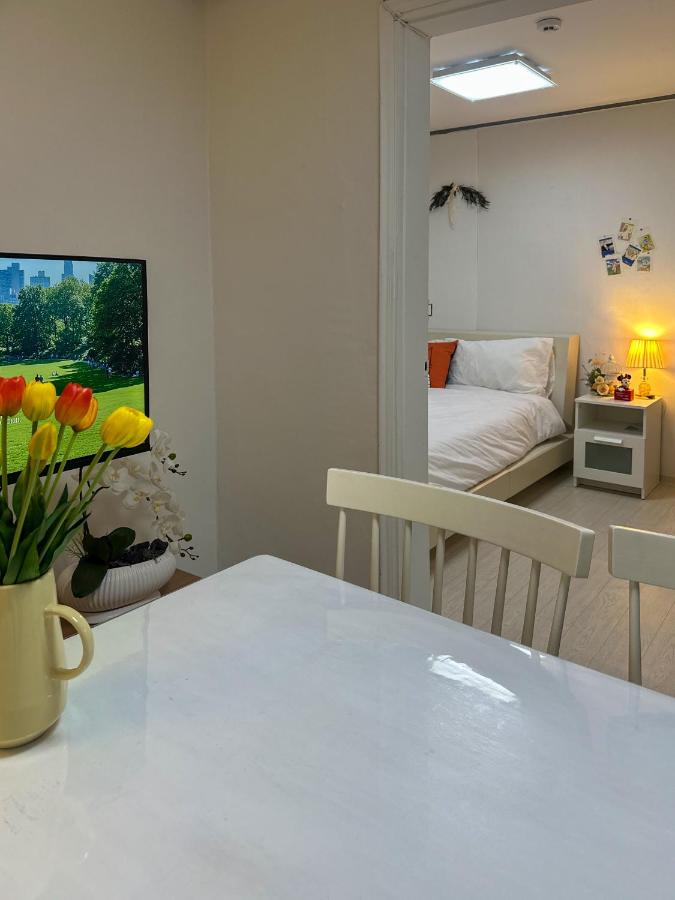 Stay Illda Sinchon - 2