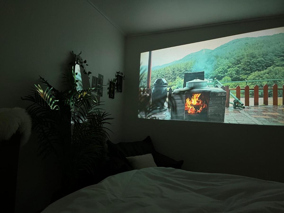 Eirene Waves Hongje - 2