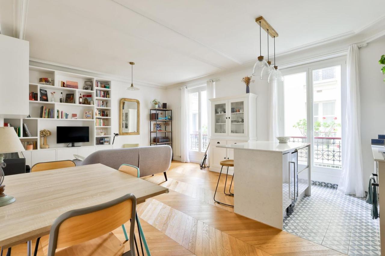 Bright Apartment in the Heart of Le Marais - 2