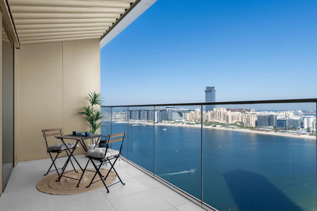 Palm-View 2BR Elie Saab Luxury - 5