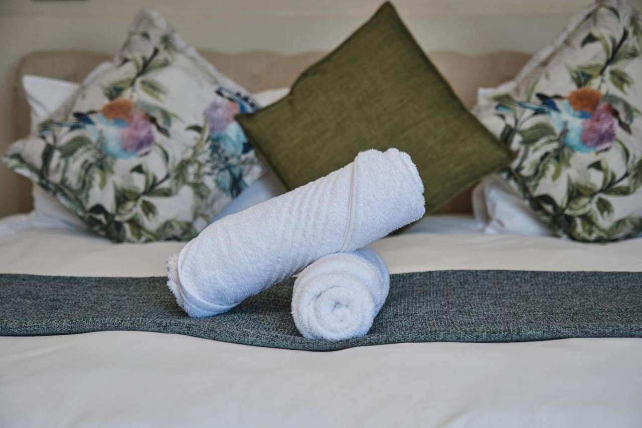 Serviced Villa Backup Power Mountain Sea views - 4