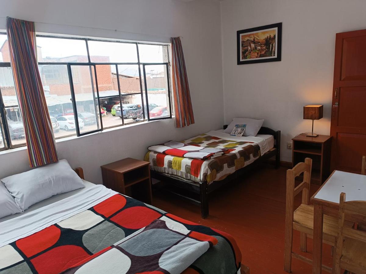 SK Hostal - 2