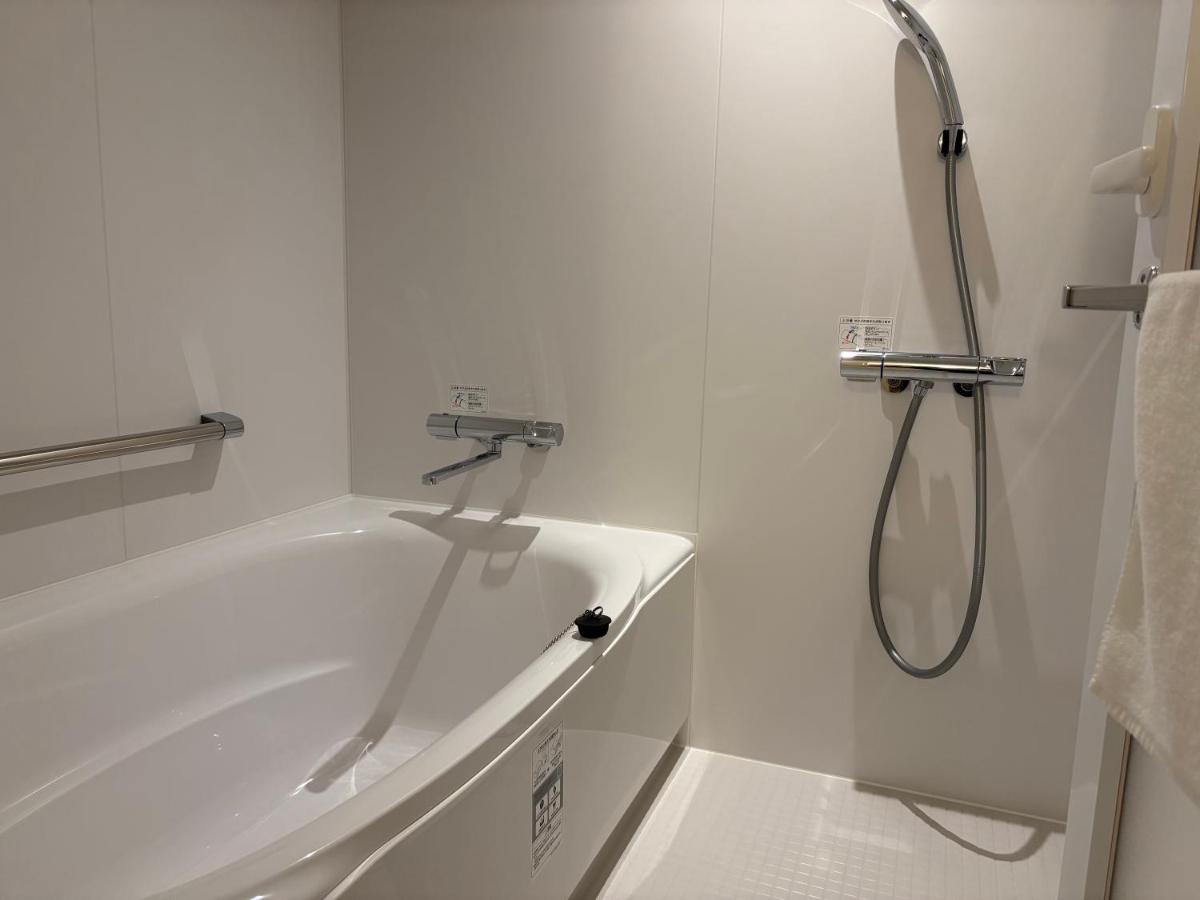 Shin-Osaka Station Hotel - 4