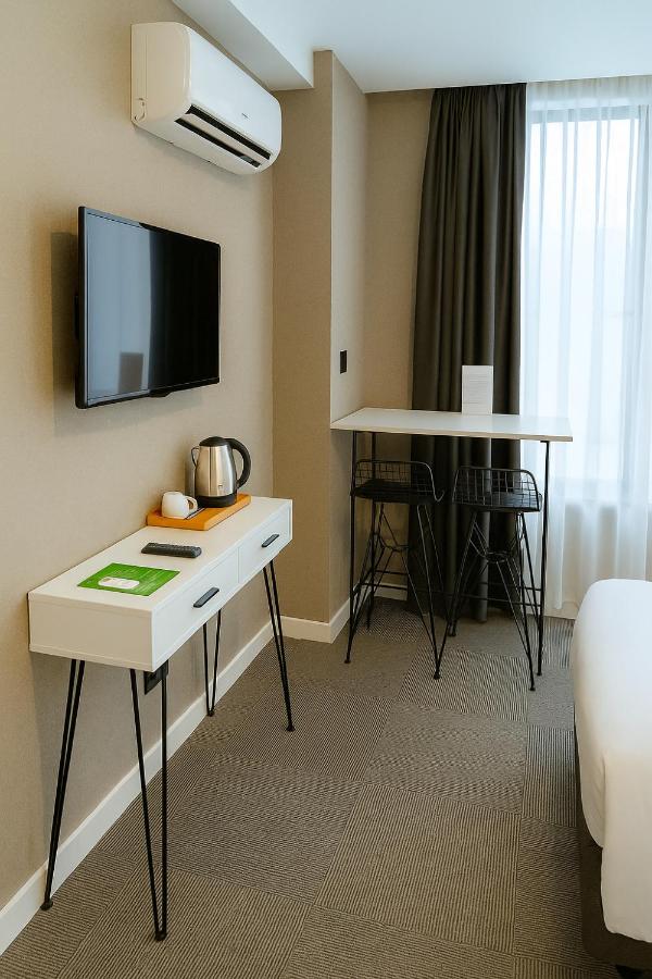 Blue Point Hotel - 5