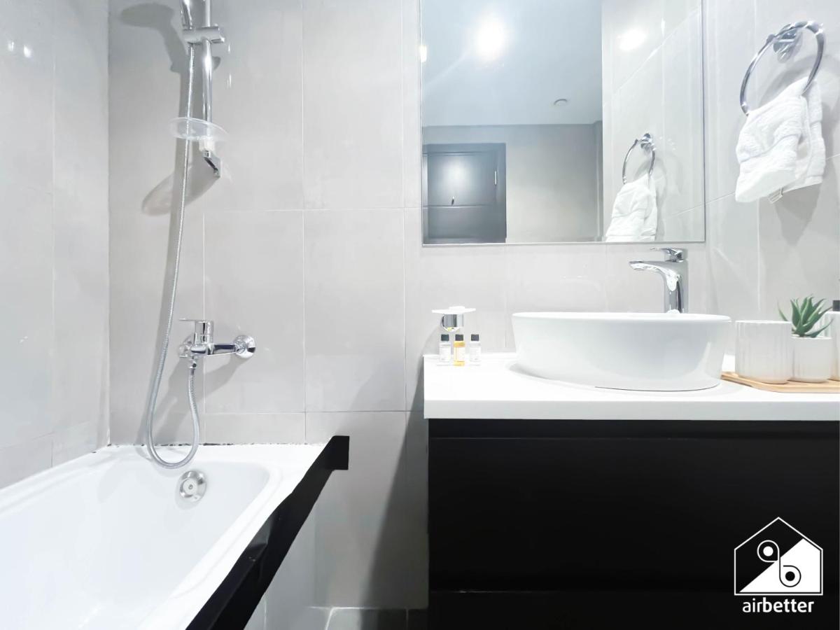 Luxury 2BR in Merano Tower Panoramic City Views - 3