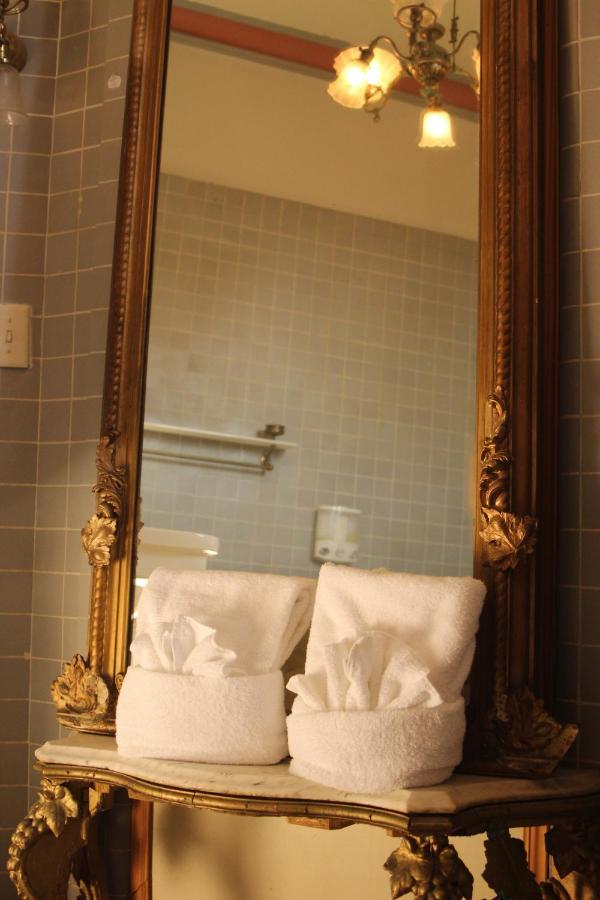 Henderson Castle Inn — photo 2