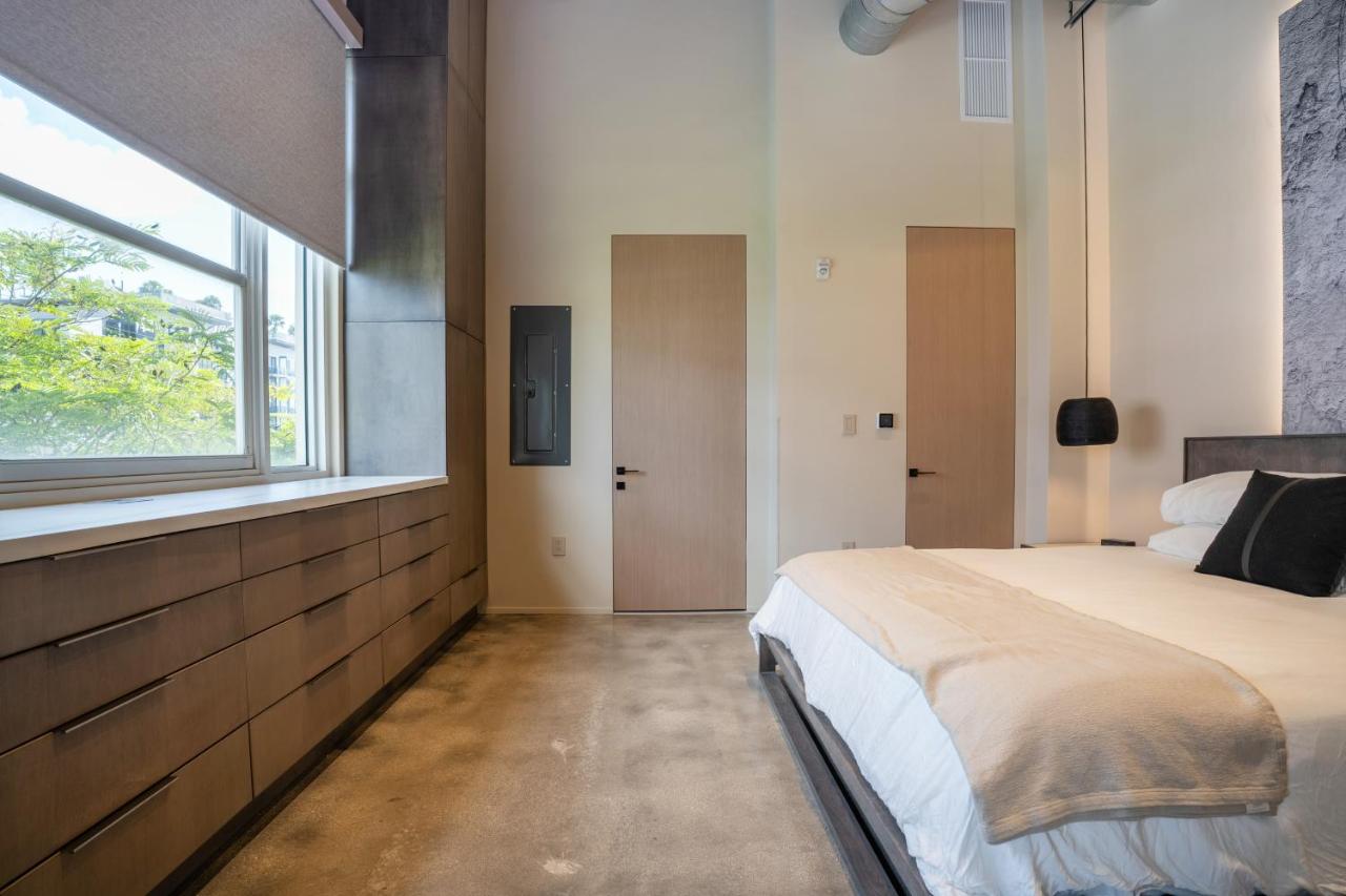 Wynwood Condo, Walk to Restaurants and Nightclubs! - 4