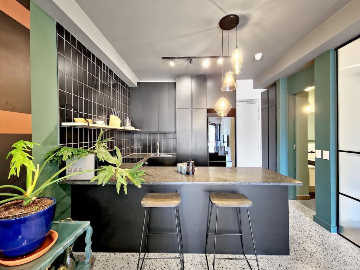 CTICC, secure, hotel type luxury-fast wifi Pool - 5