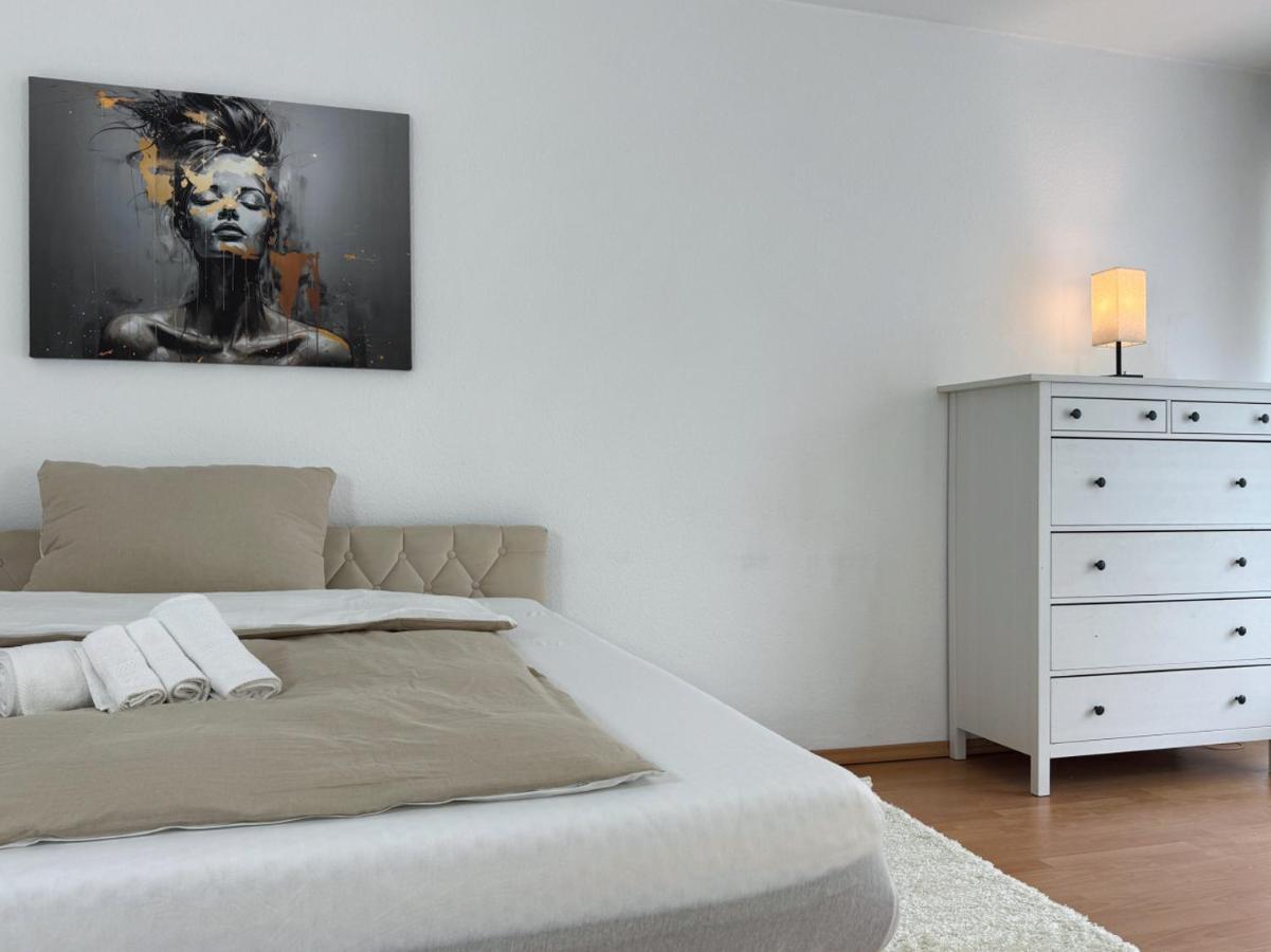 HolidayHome Apartments I Friedrichshain - Spacious Private Room - 2