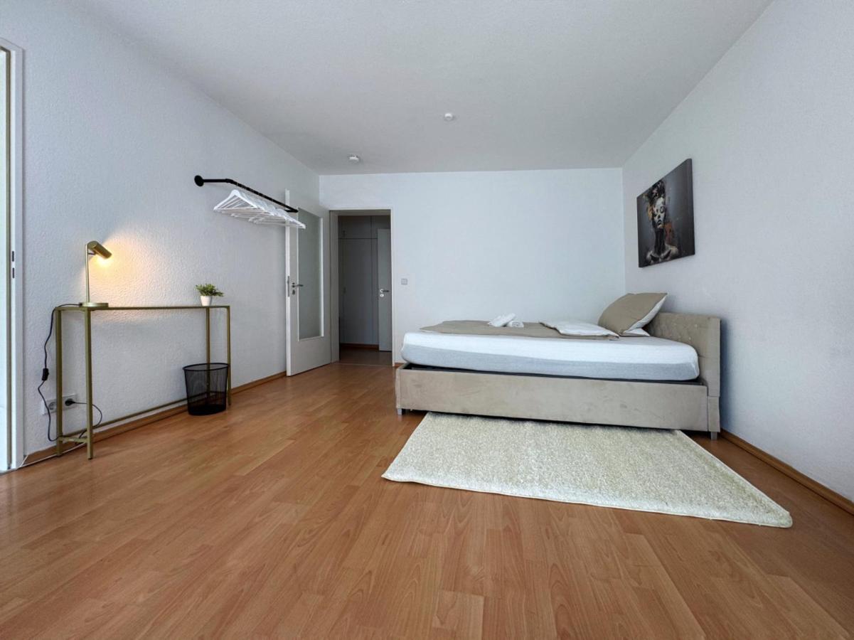 HolidayHome Apartments I Friedrichshain - Spacious Private Room - 4