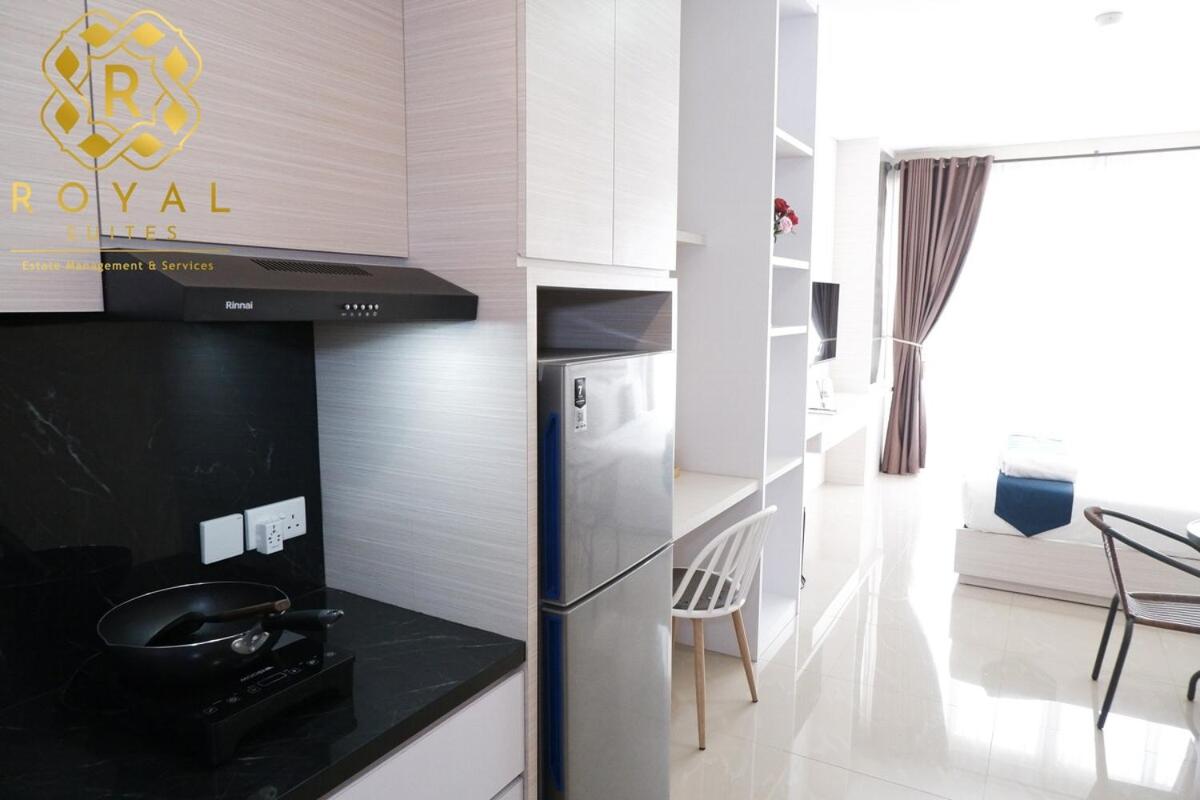 Royal Suites Studio 12ZQ - Nagoya Thamrin City Tower A - 3