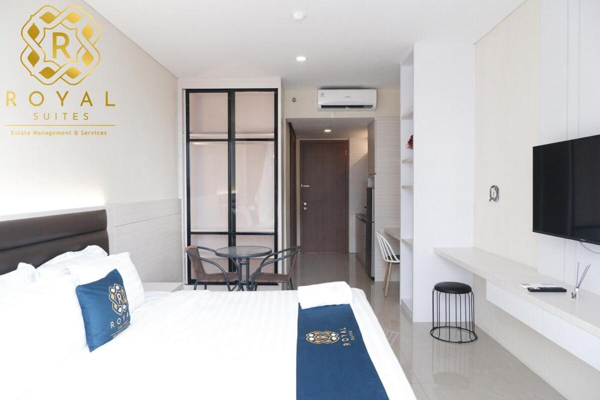 Royal Suites Studio 12ZQ - Nagoya Thamrin City Tower A - 4