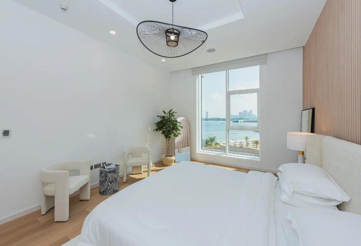 Tiara Residence, The Palm - Elegant 1BR with Full Sea View - 2