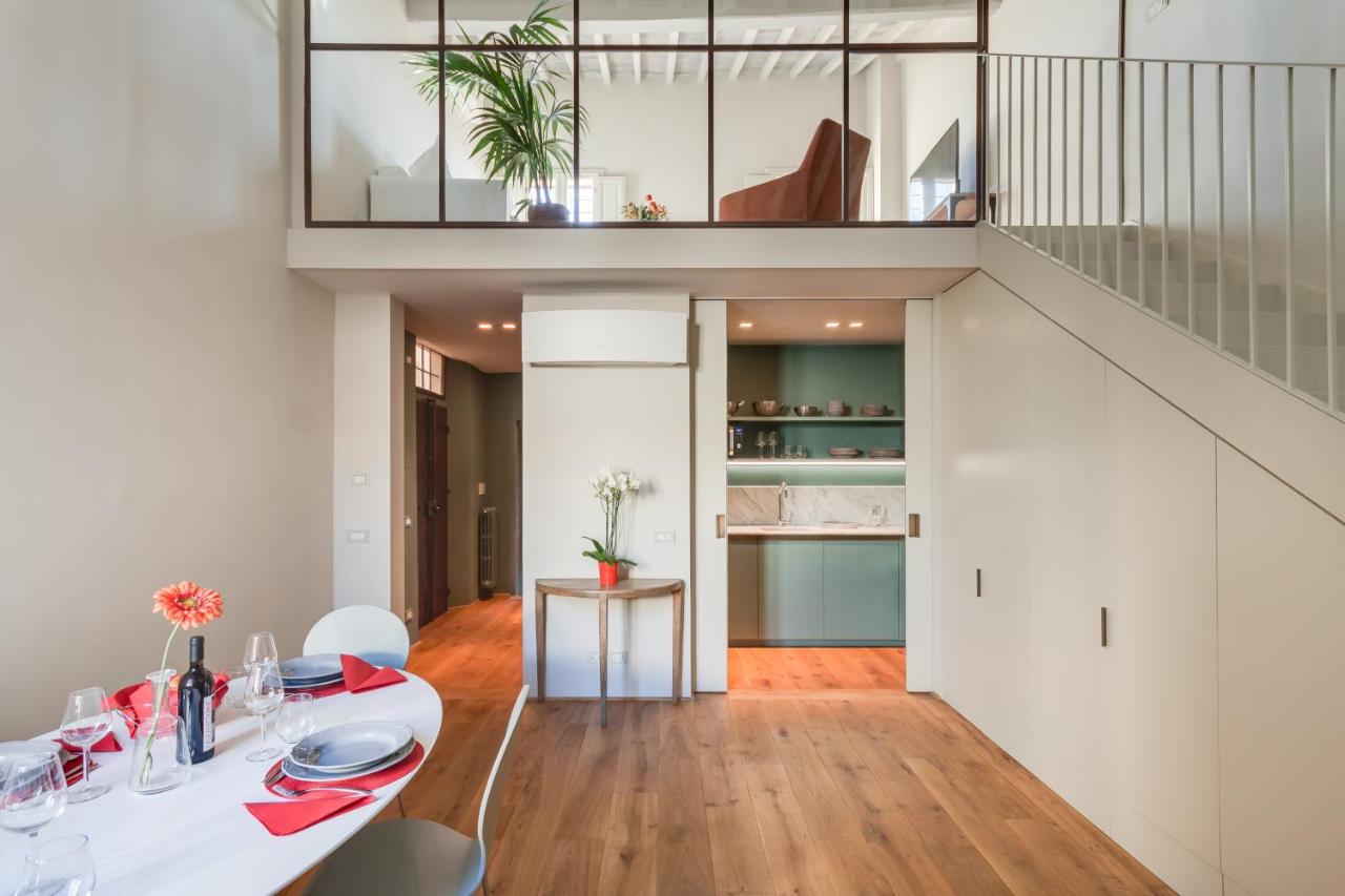 Accademia Frescoes Apartment - 5