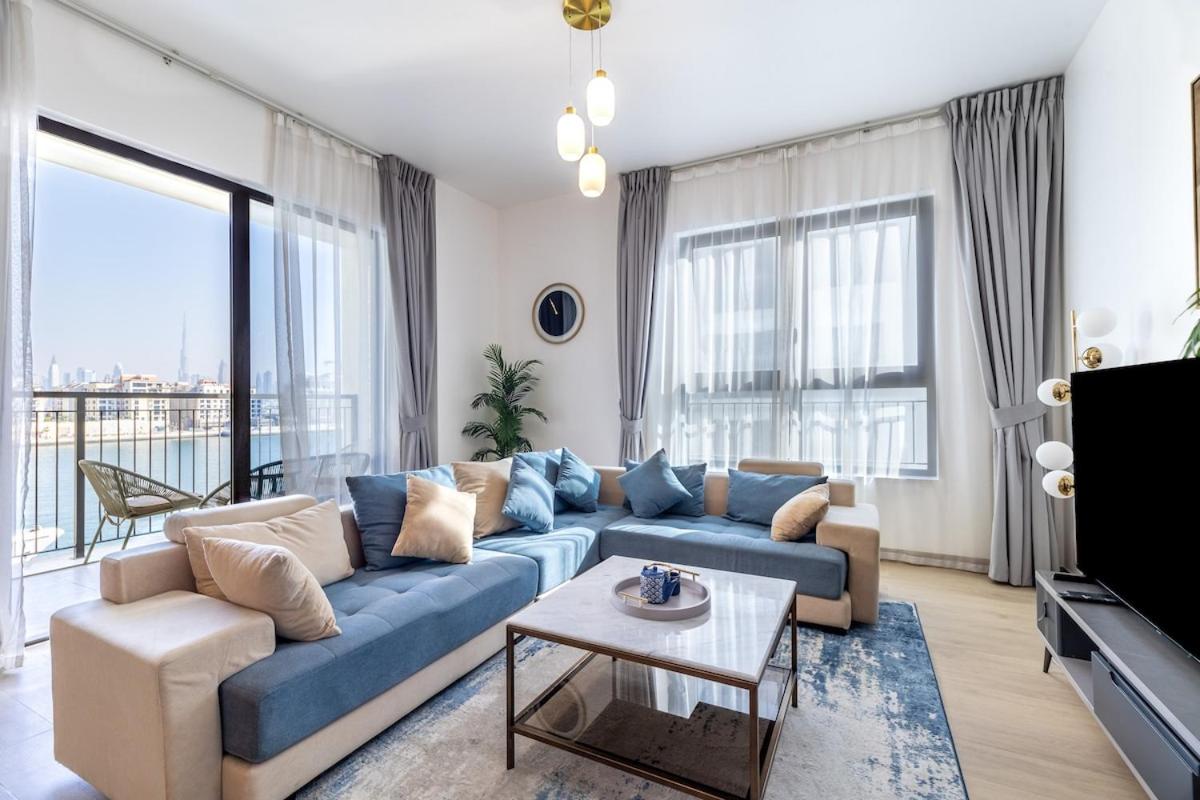 Goldbest Beachfront 2BR La Mer