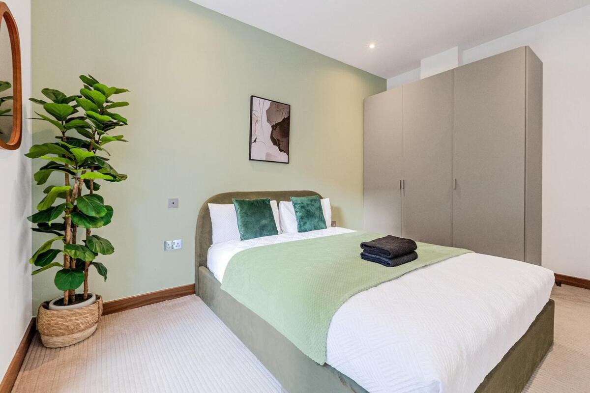 Holborn Modern Flat - 2