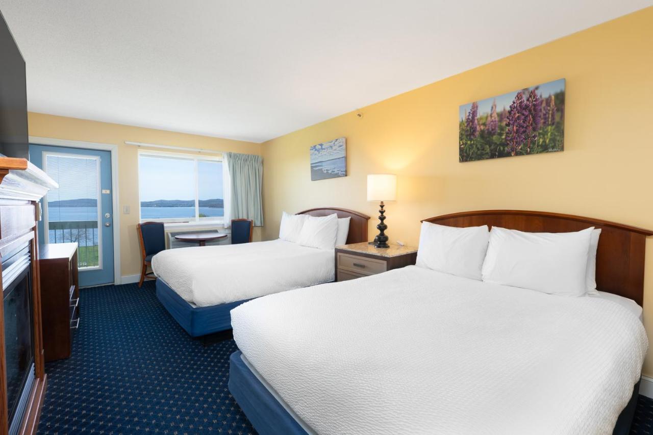 Fireside Inn, Ocean's Edge — photo 12
