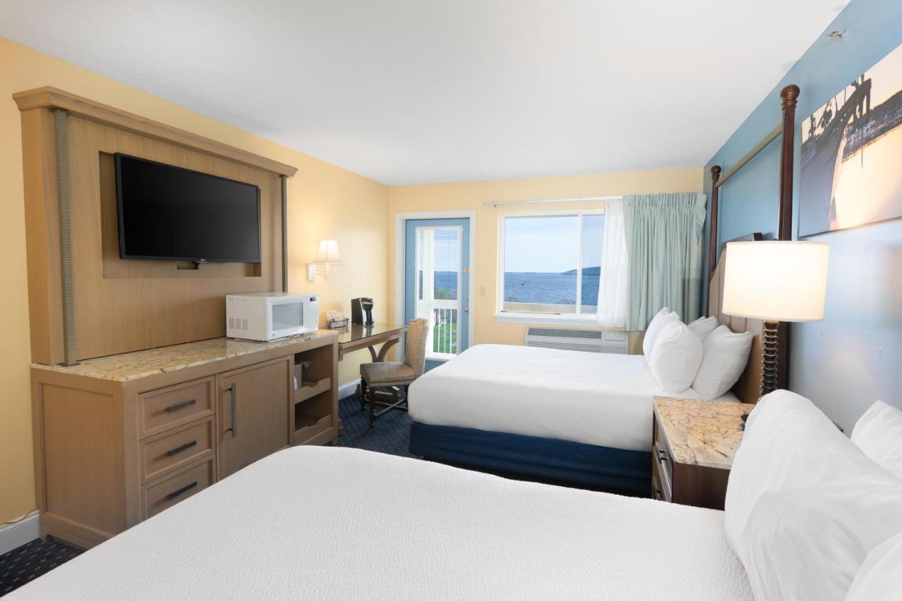 Fireside Inn, Ocean's Edge — photo 14