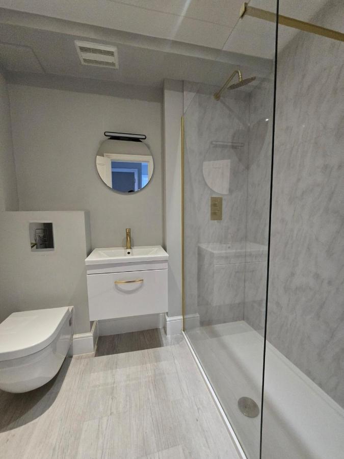 3BD Gorgeous Family Patience - 3