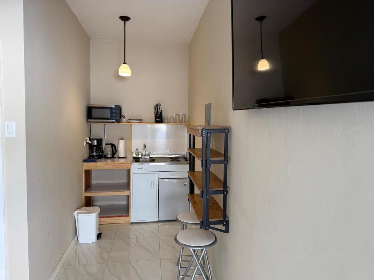 Finn Room - Ferdie's Place - 5