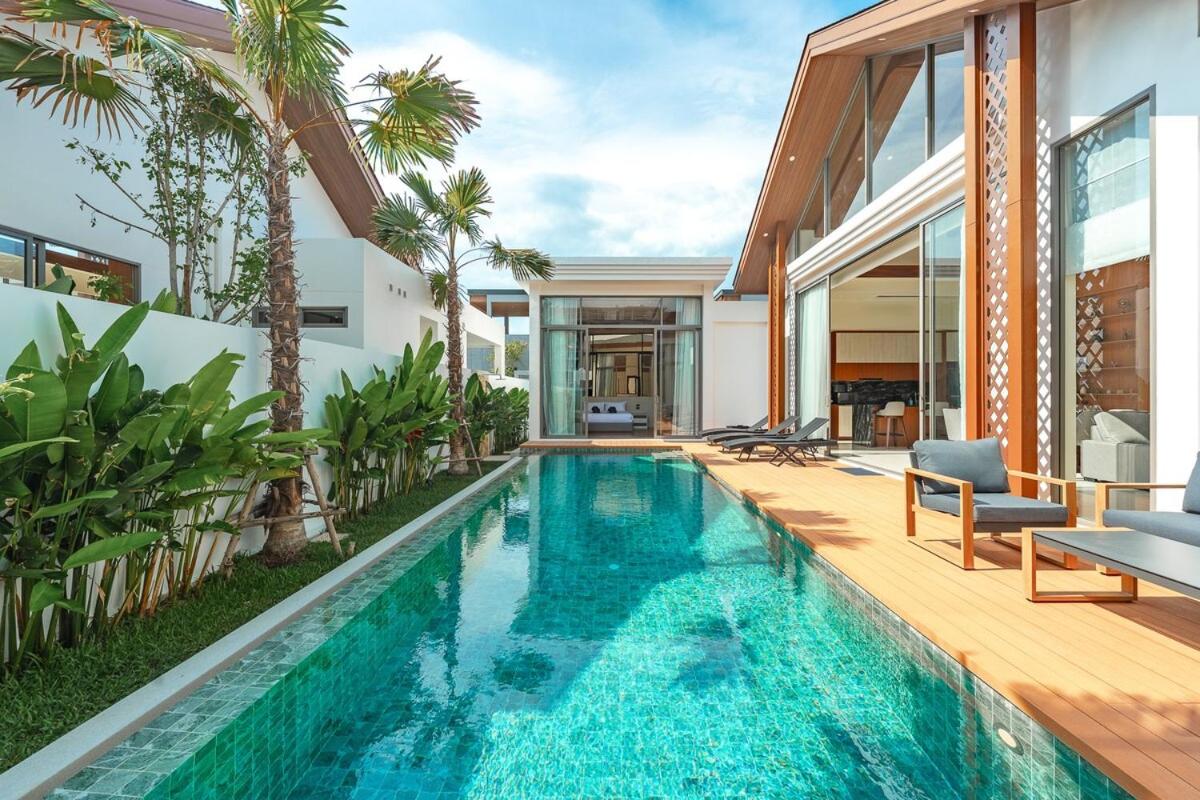 V186 Quiet Glamour Oasis 4BR Poolside Sanctuary - 4