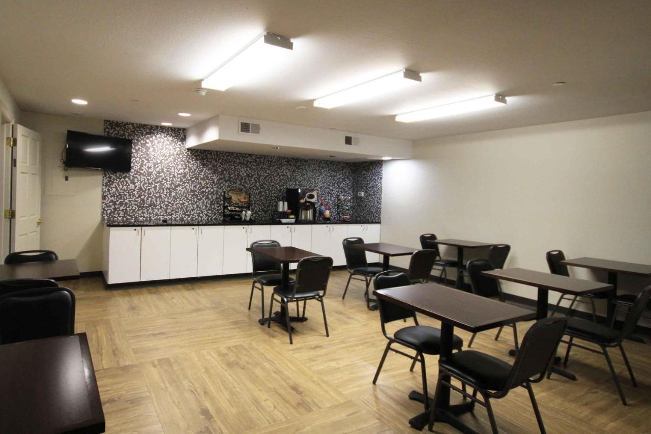 Extended Stay Hotel — photo 11