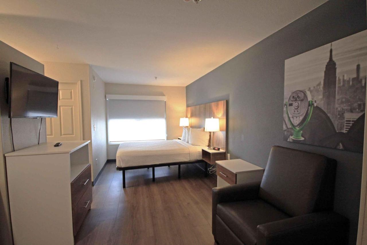 Extended Stay Hotel — photo 14