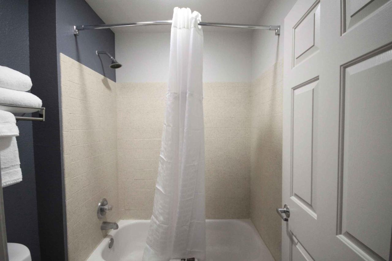 Extended Stay Hotel — photo 16