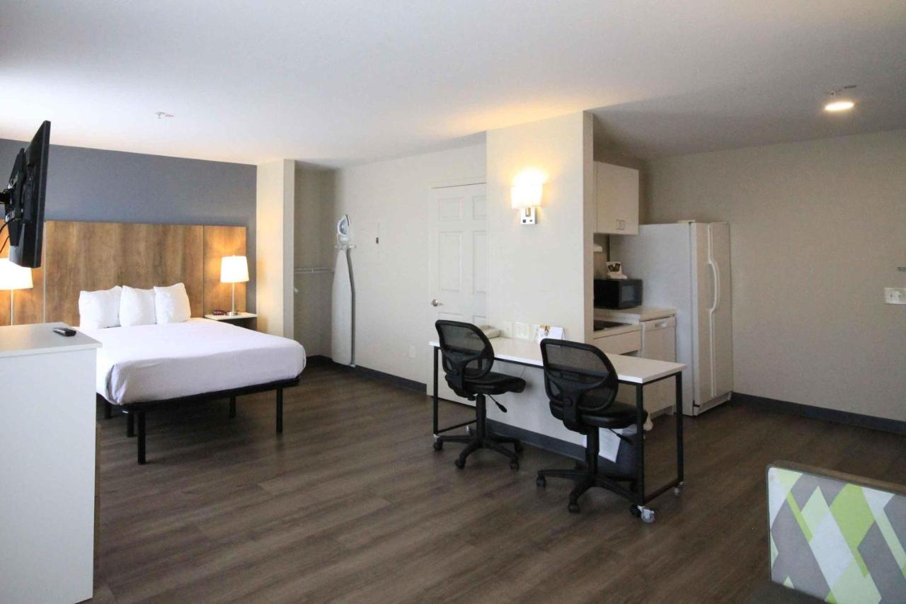 Extended Stay Hotel — photo 17