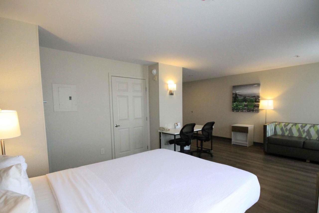 Extended Stay Hotel — photo 18