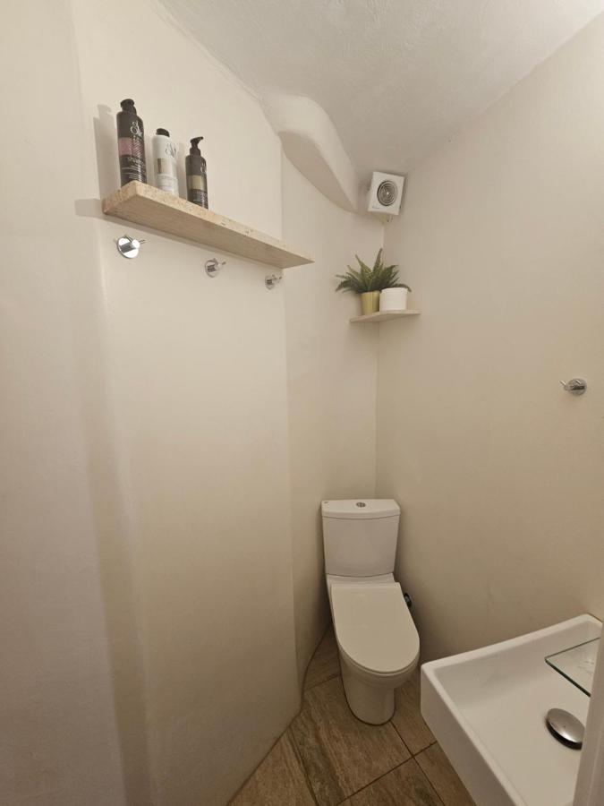 Strawberry Mykonos - 2